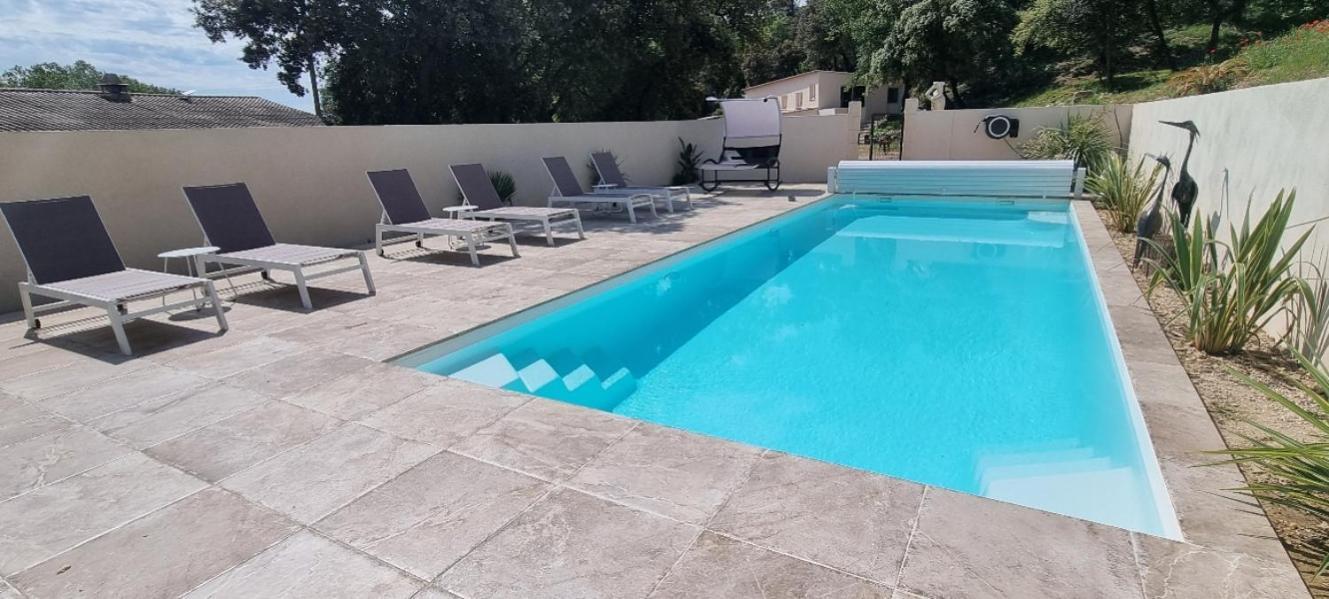 Les Bois De Zola Entre Provence Et Luberon Aparthotel Saint-Esteve-Janson Room photo