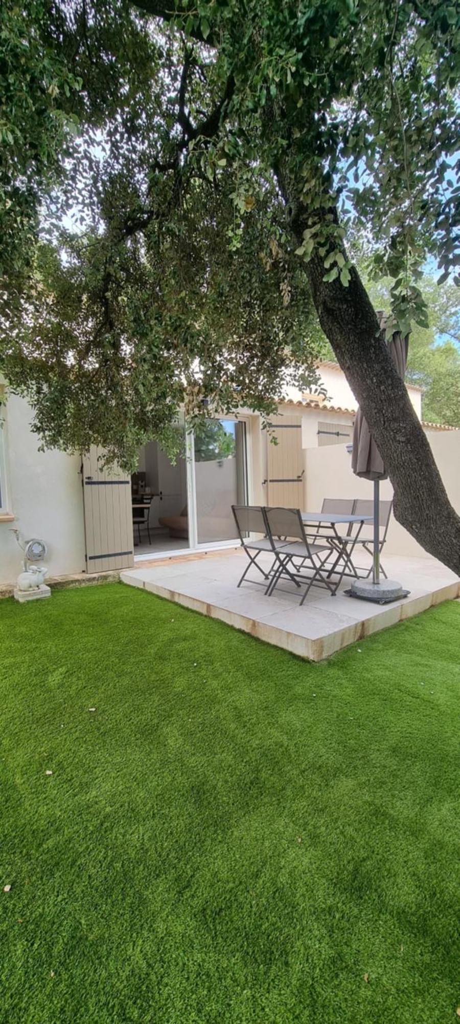 Les Bois De Zola Entre Provence Et Luberon Aparthotel Saint-Esteve-Janson Exterior photo